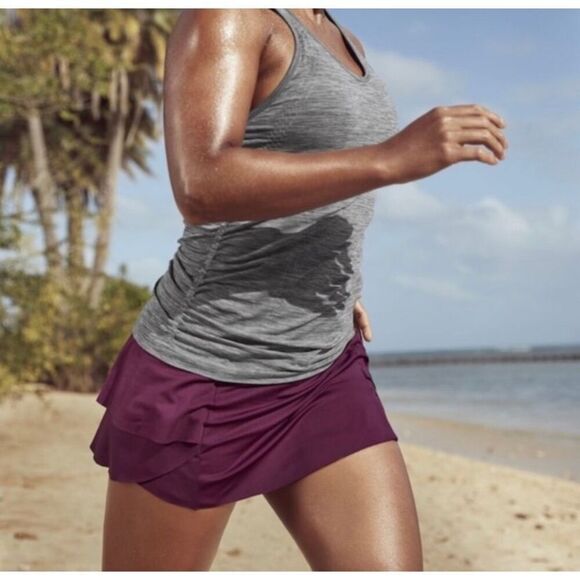 ATHLETA Momentum Skort in Beach Plum Size XXS - Picture 3 of 11